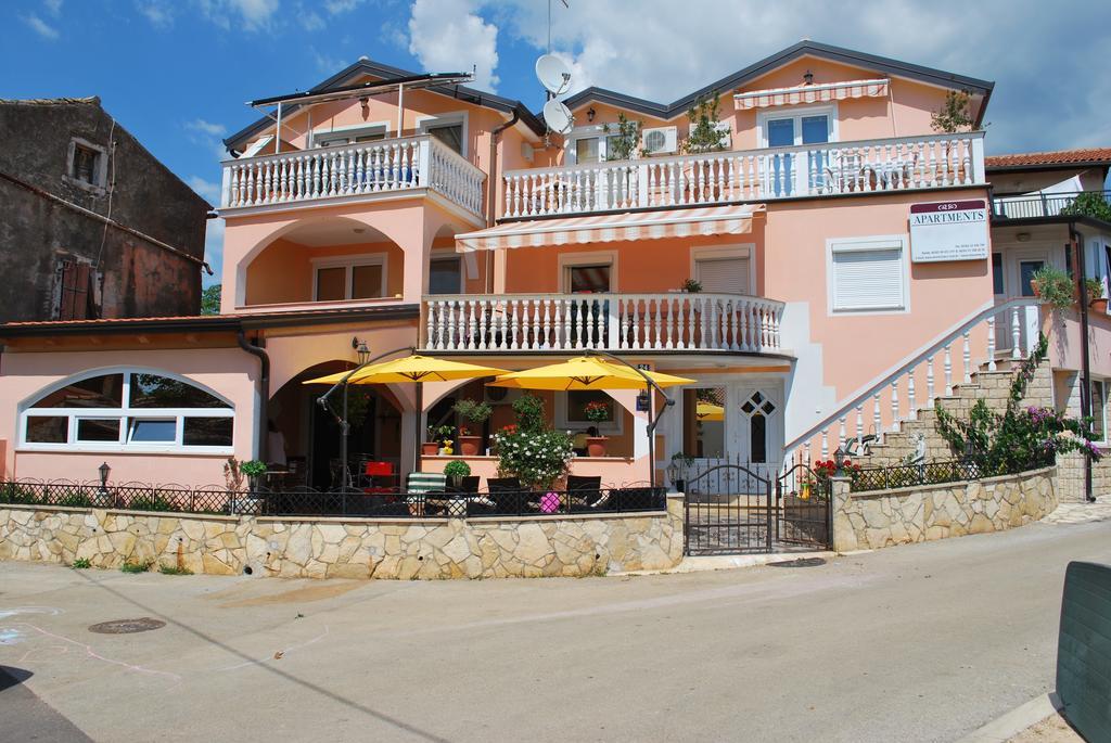 Apartments Maria Porec Luaran gambar