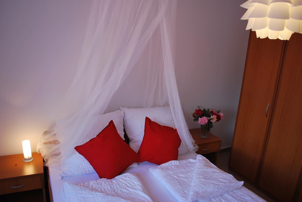 Apartments Maria Porec Bilik gambar